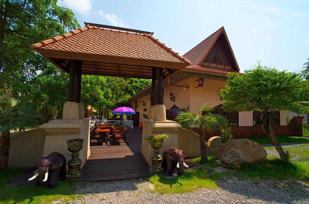 Boom Boom Beach Resort Laem Sing Чантабури Экстерьер фото